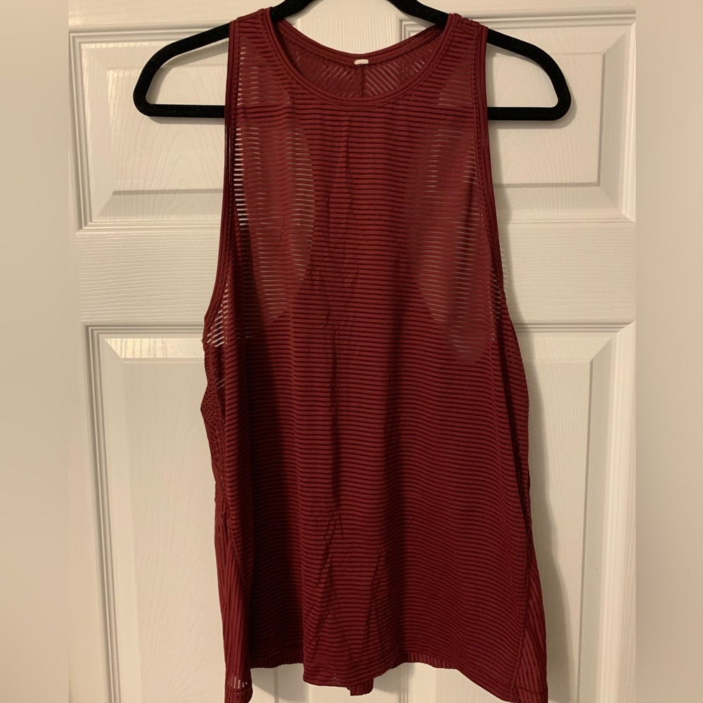 Lululemon tank top